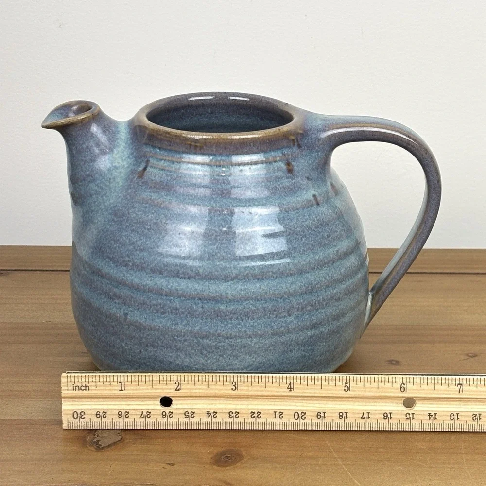 VTG Handmade Tim Farmer Wren‎ Pottery Tavistock Stoneware Pitcher Vase Signed